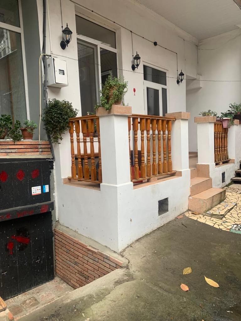 Leila Apartment Tbilisi Exterior photo